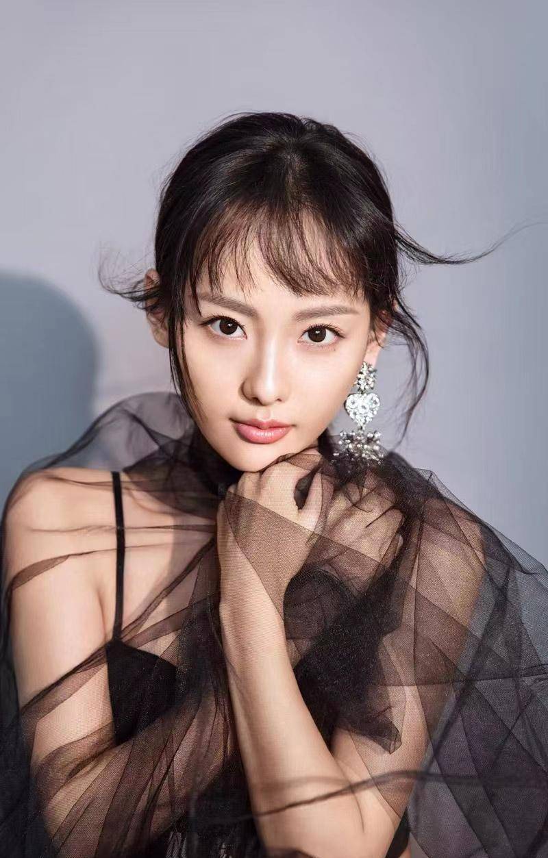 四川十大美女明星2025年排行榜前十名榜单出炉